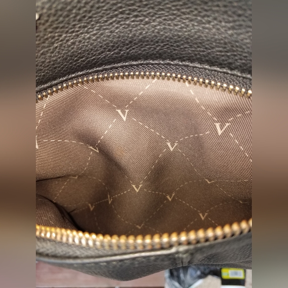 Vince Camuto Leather Cameron Handbag EUC - Picture 13 of 17